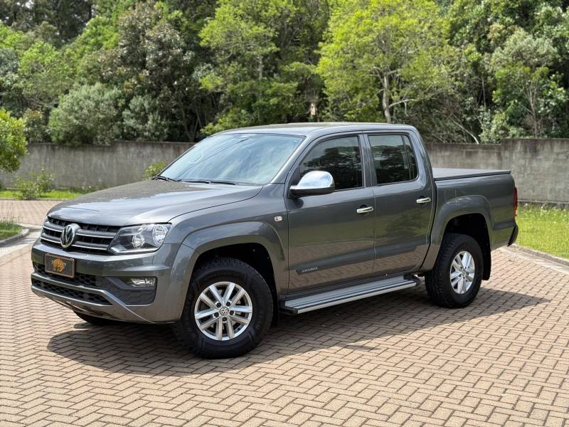 VOLKSWAGEN - AMAROK - 2018/2018 - Cinza - Sob Consulta