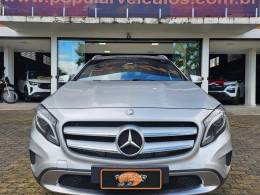 MERCEDES-BENZ - GLA 200 - 2015/2015 - Prata - Sob Consulta