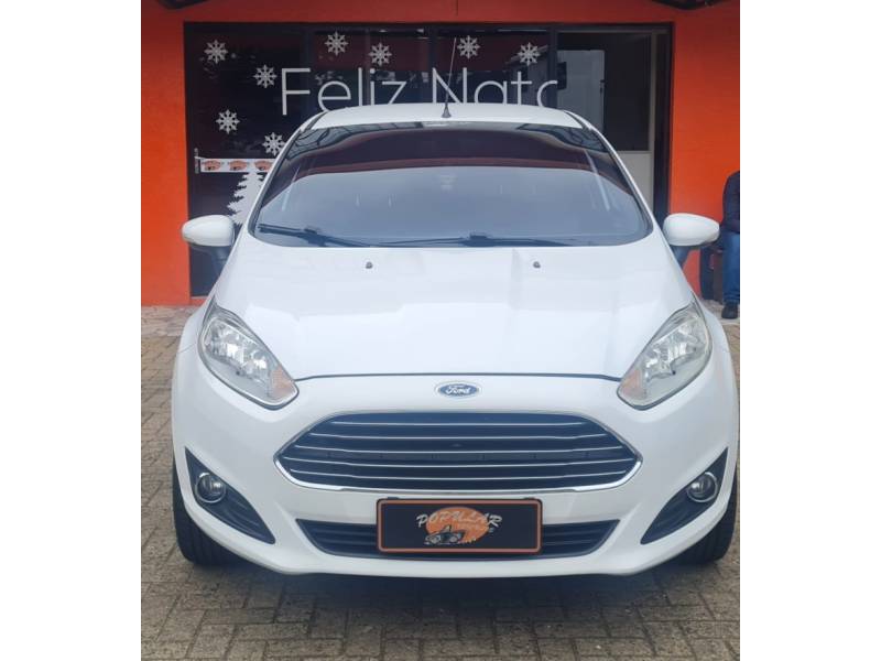 FORD - FIESTA - 2013/2014 - Branca - Sob Consulta