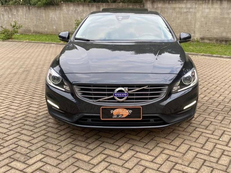 VOLVO - S60 - 2016/2017 - Cinza - Sob Consulta