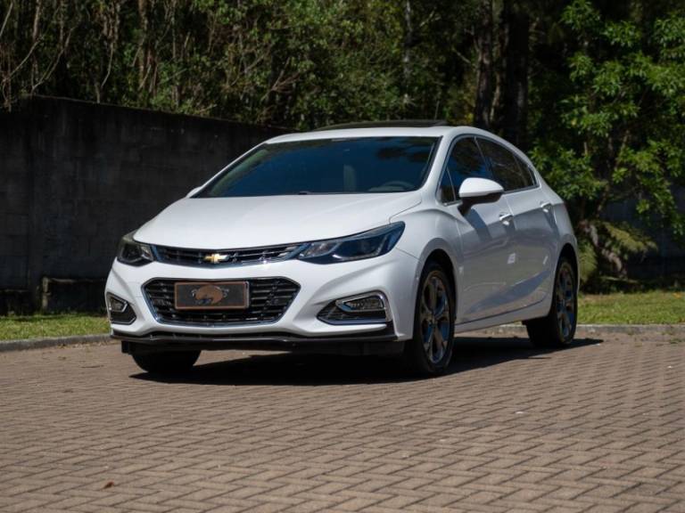 CHEVROLET - CRUZE - 2016/2017 - Branca - Sob Consulta