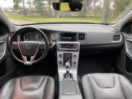 VOLVO - S60 - 2016/2017 - Cinza - Sob Consulta