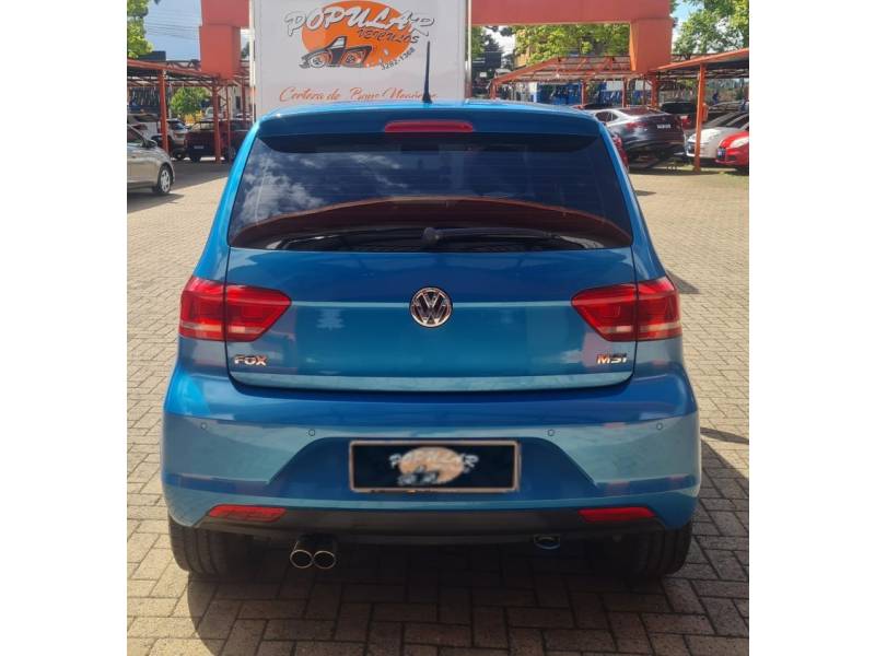 VOLKSWAGEN - FOX - 2014/2015 - Azul - Sob Consulta