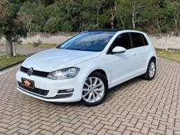 VOLKSWAGEN - GOLF - 2015/2016 - Branca - Sob Consulta