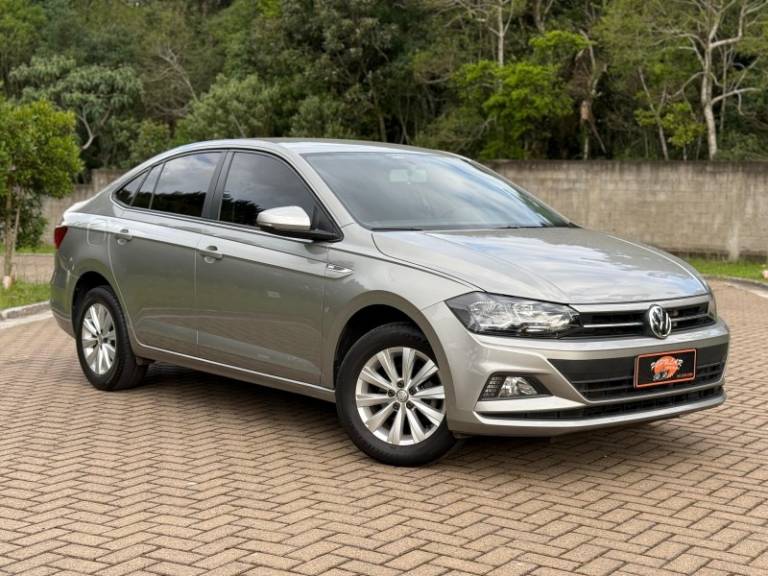 VOLKSWAGEN - VIRTUS - 2018/2019 - Prata - Sob Consulta